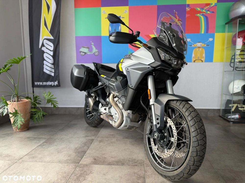 Moto Guzzi Stelvio - 3