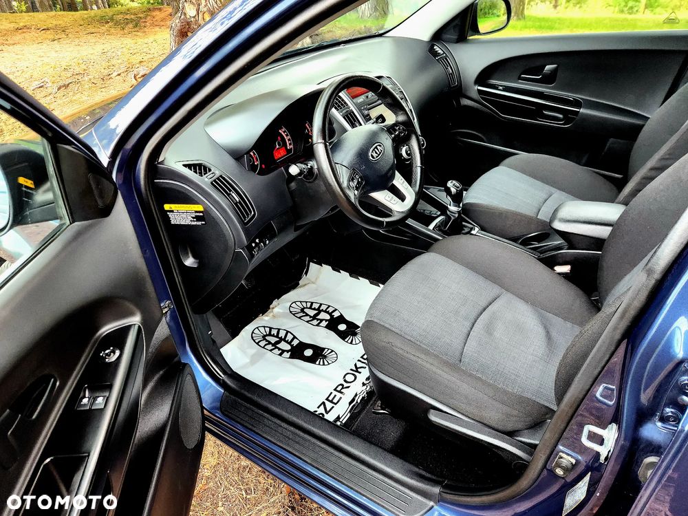 Kia Ceed Cee'd 1.4 Comfort + - 7