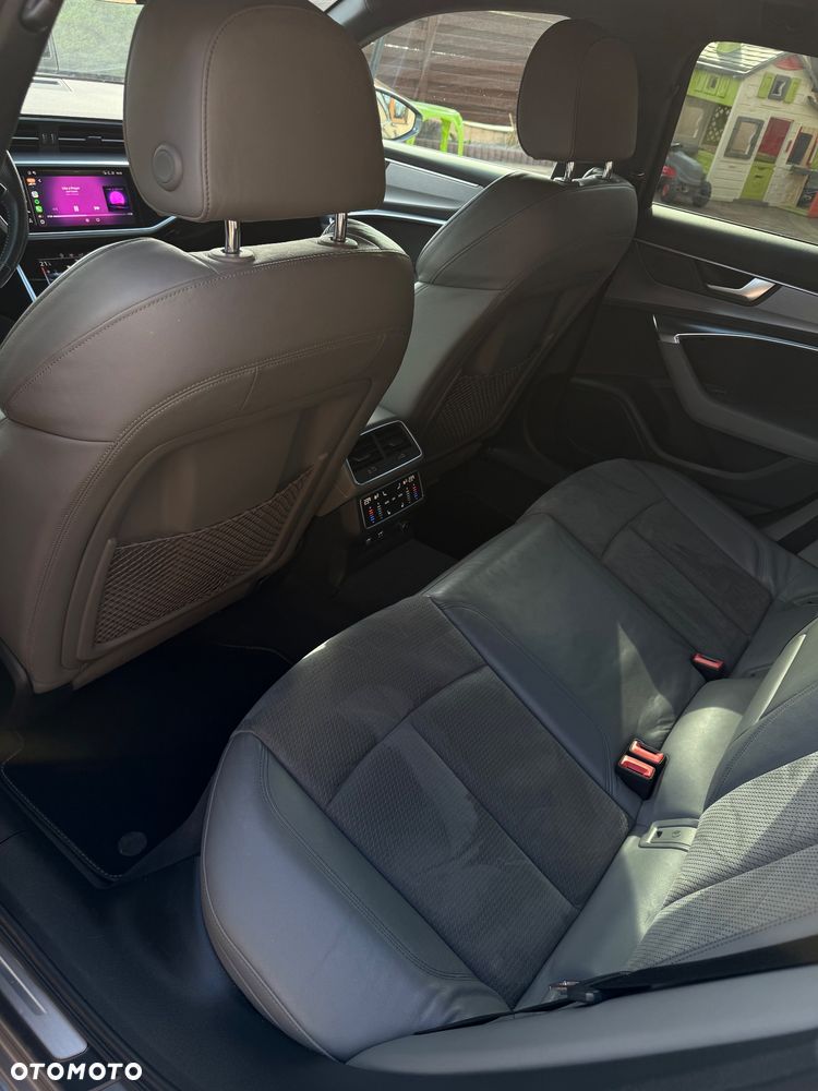 Audi A6 Avant - 11
