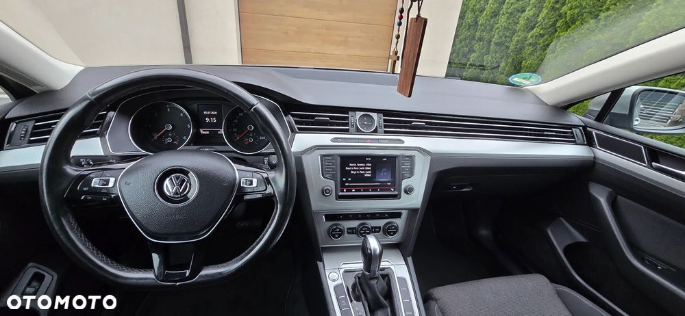 Volkswagen Passat 2.0 TDI BMT Comfortline DSG - 10