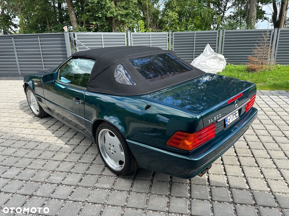 Mercedes-Benz SL - 21