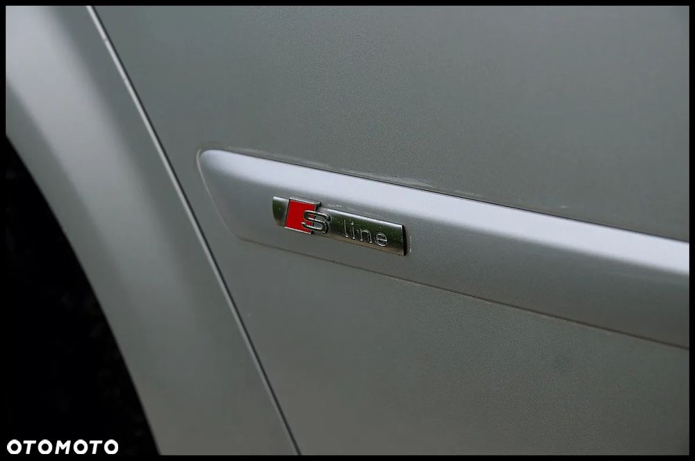 Audi A4 Avant - 28