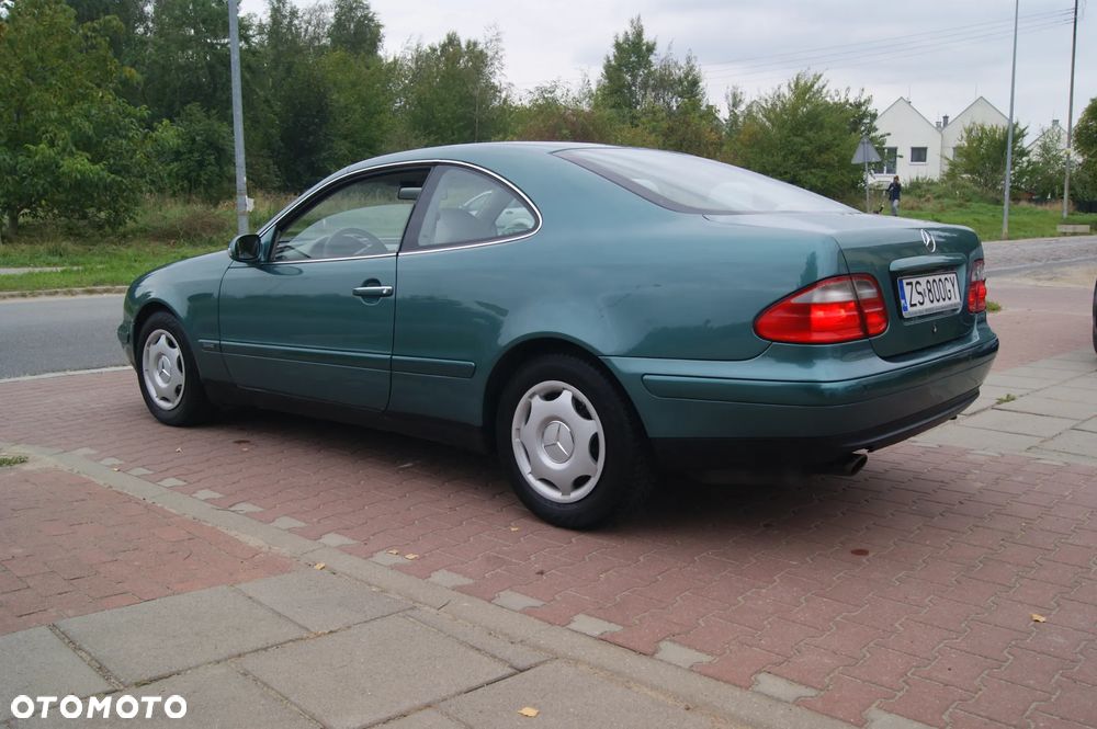 Mercedes-Benz CLK - 5
