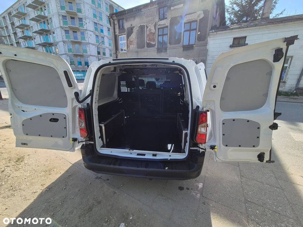 Citroën BERLINGO - 6