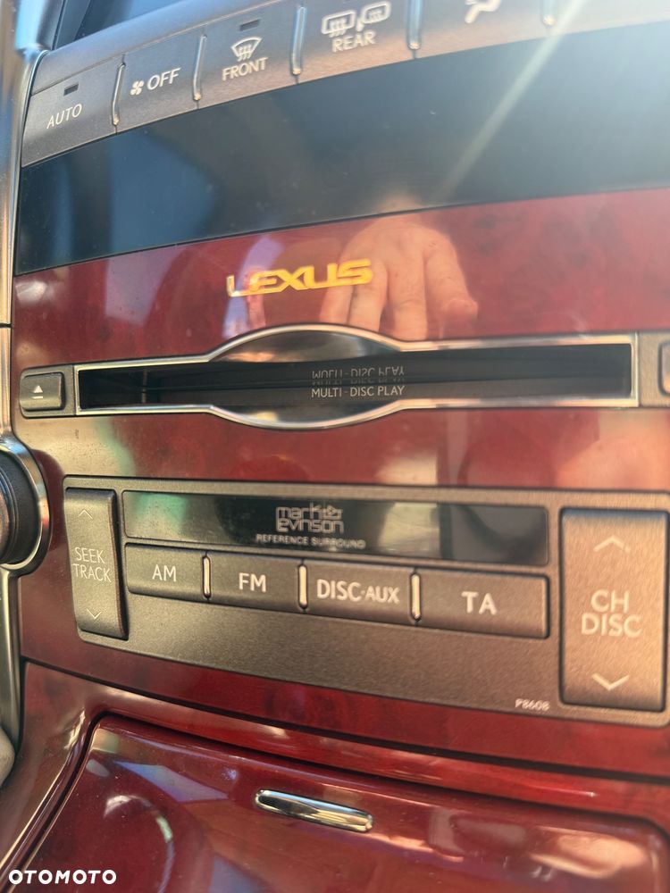 Lexus LS 460 Superior - 24