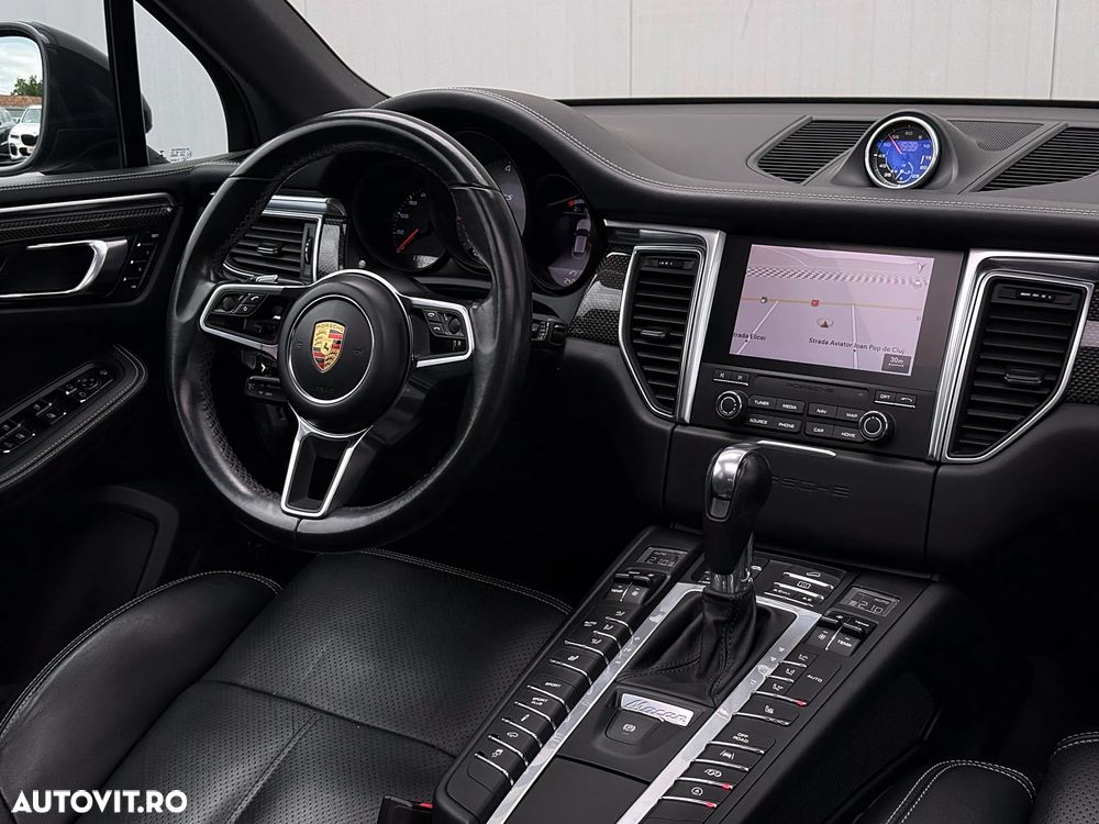 Porsche Macan - 15