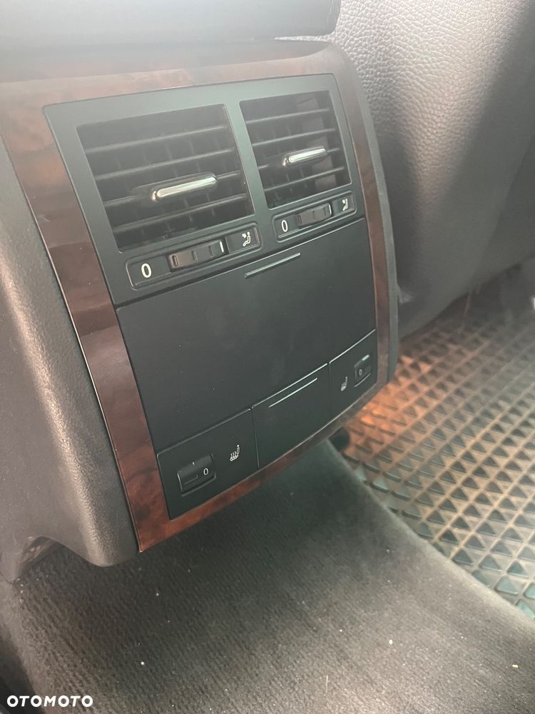 Volkswagen Touareg 3.0 V6 TDI DPF Tiptr - 14