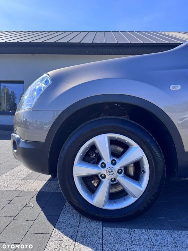 Nissan Qashqai+2 - 16