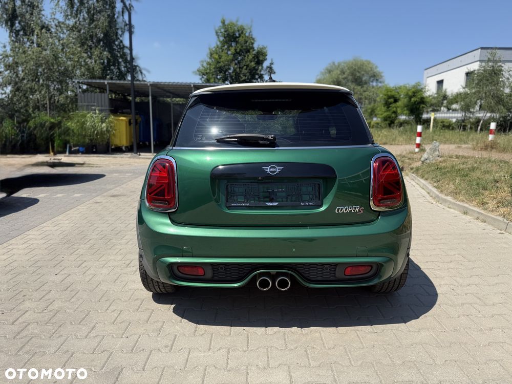 MINI Cooper S Standard - 24