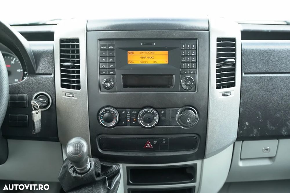 Mercedes-Benz SPRINTER / BASCULATOR / CU OPȚIUNI / 6 LOCURI / DOUĂ / MANUAL / IMPORTAT - 32
