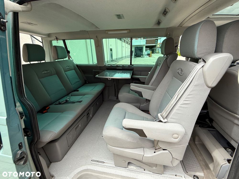 Volkswagen Multivan TDI - 21