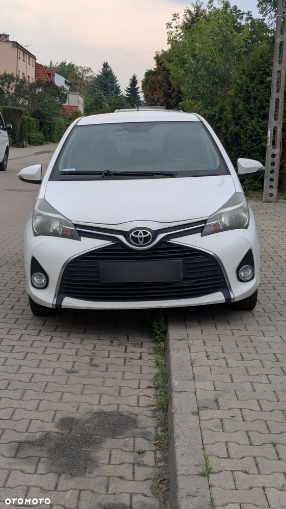 Toyota Yaris 1.33 Premium - 1