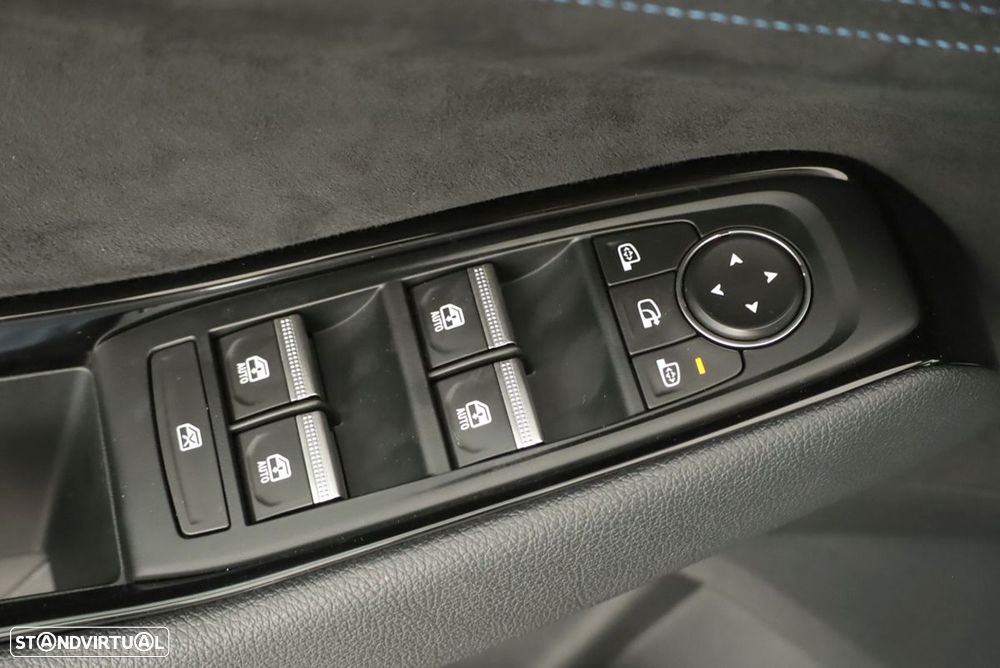 Renault Austral 1.2 E-Tech Techno Espirit - 21