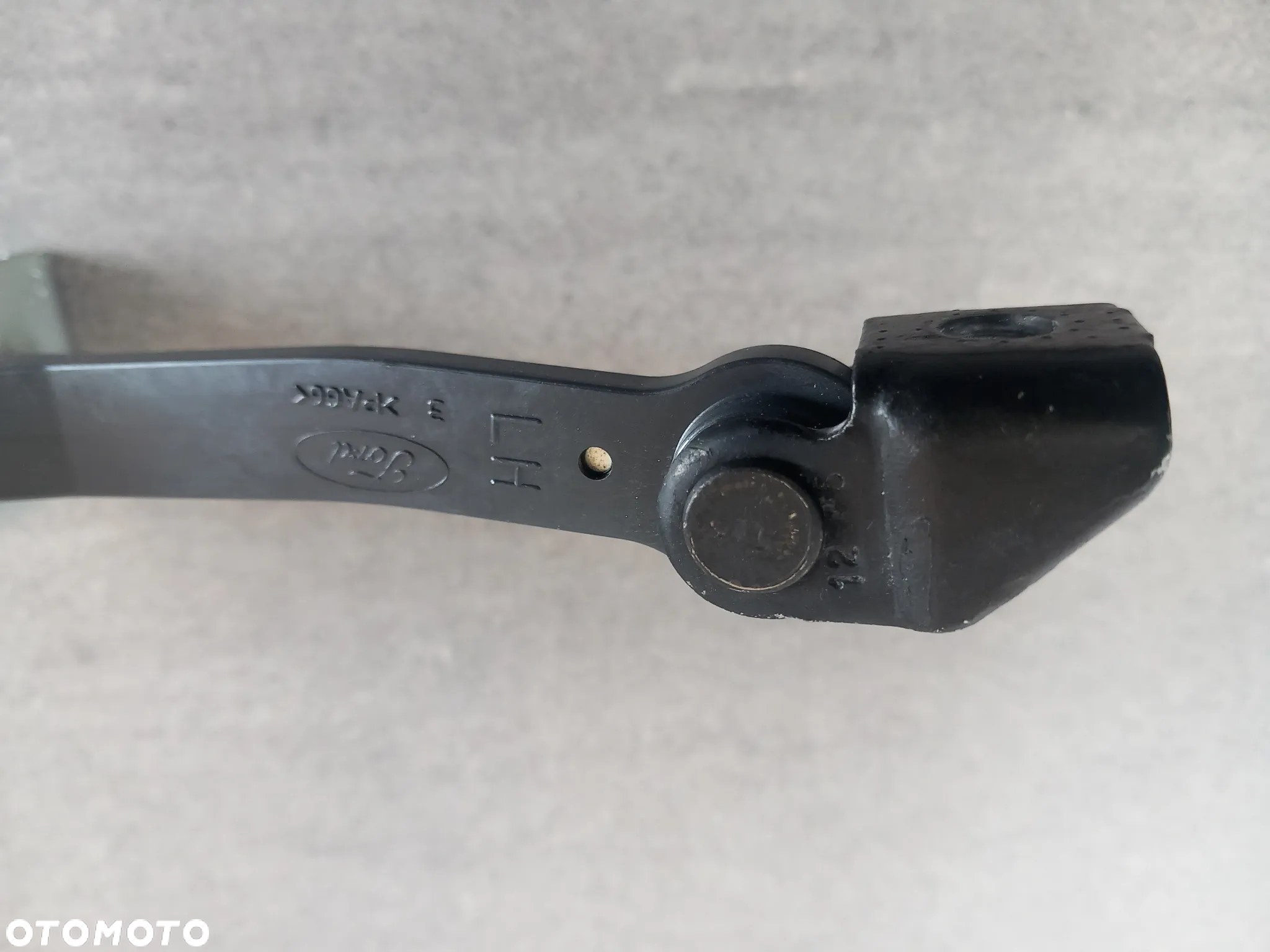 Ogranicznik drzwi Ford Transit 2014-, 2019- 2598269 - 6