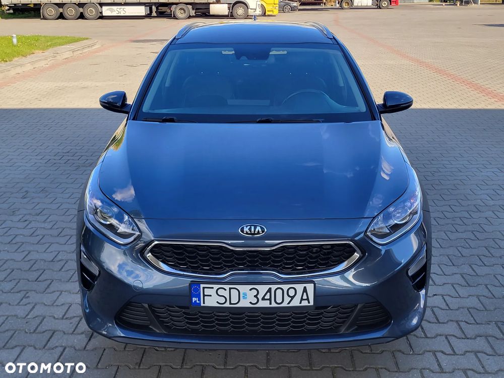 Kia Ceed - 3