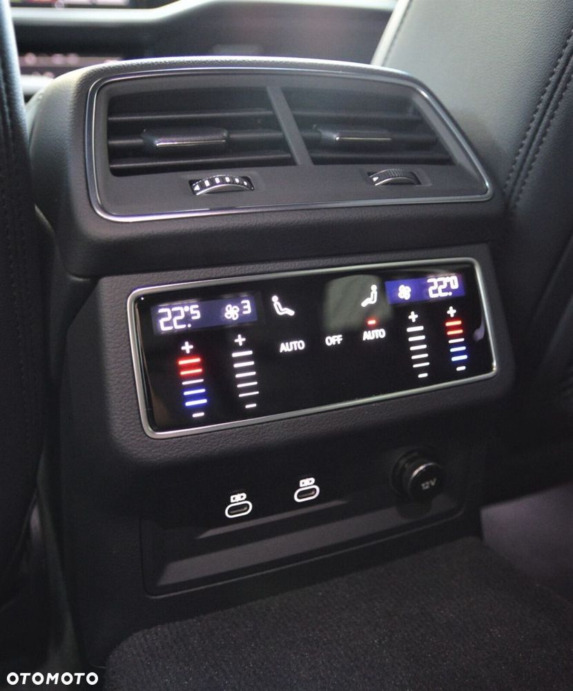 Audi A6 Avant - 34
