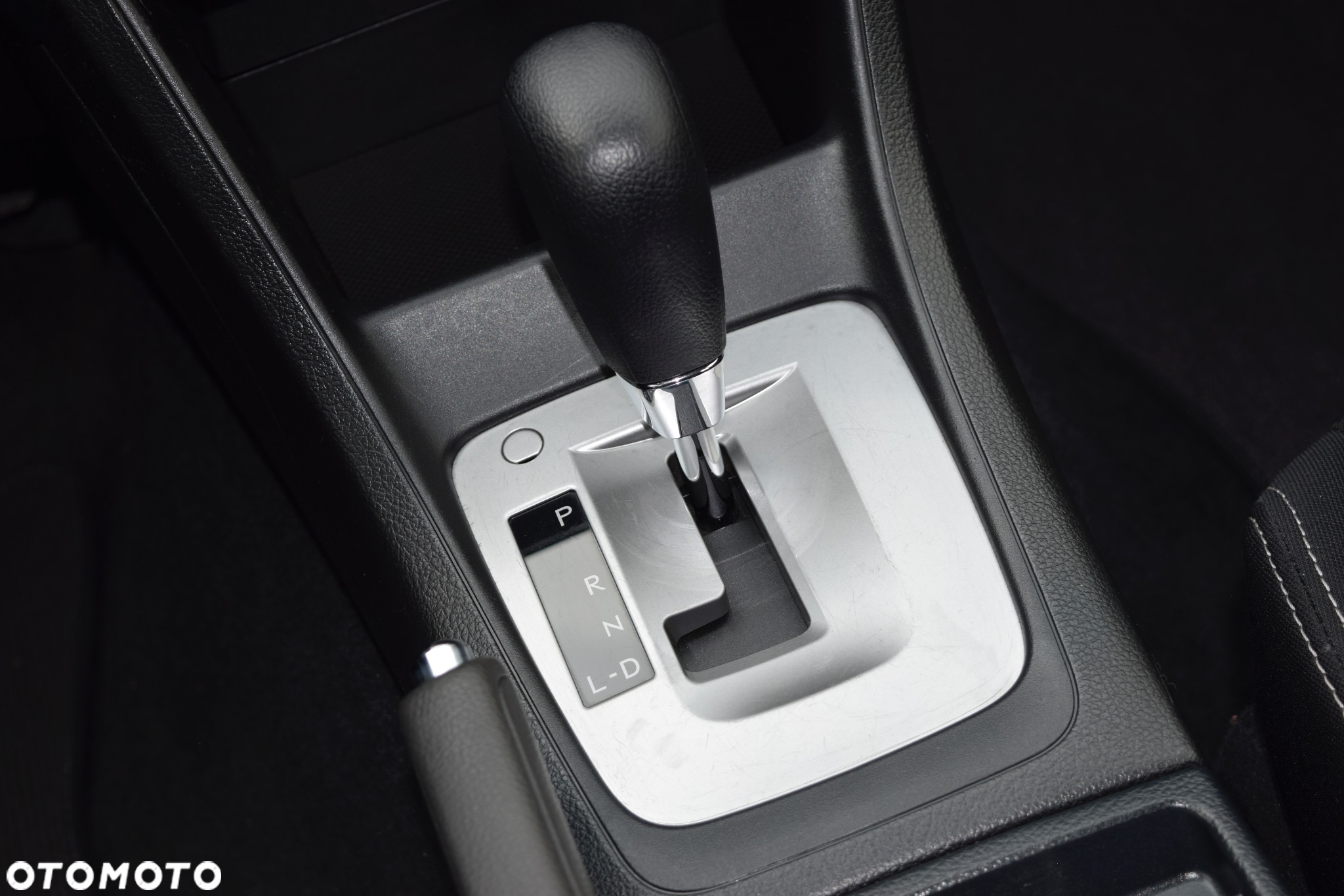 Subaru XV 2.0 i Exclusive Lineartronic - 13