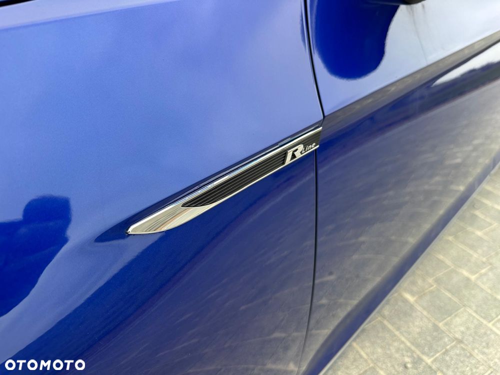 Volkswagen Passat Variant 2.0 TDI SCR DSG R-Line - 7