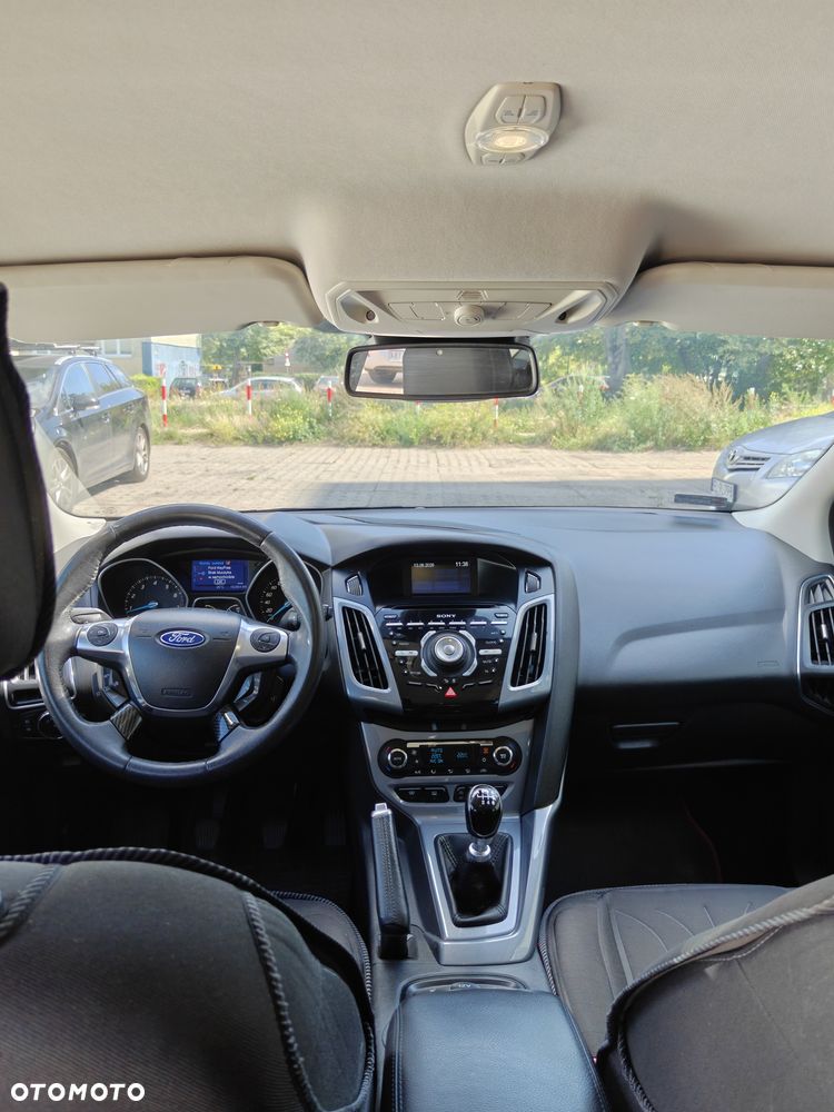 Ford Focus 1.0 EcoBoost Titanium - 5