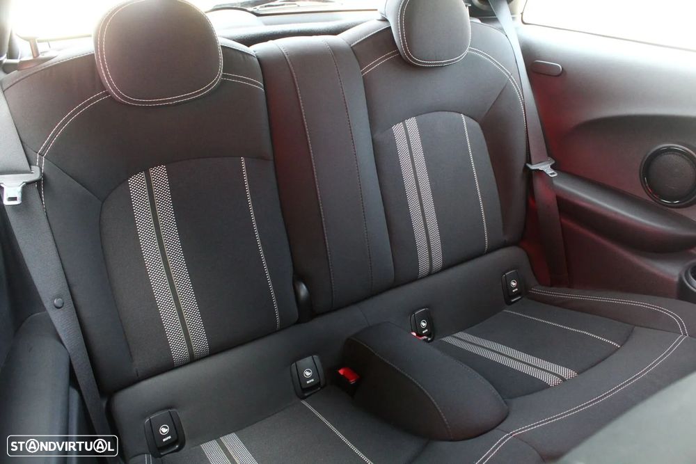 MINI 3 Portas John Cooper Works - 15