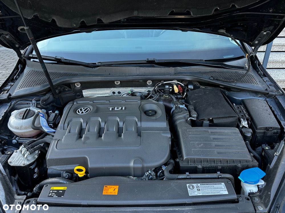 Volkswagen Golf 2.0 TDI BMT Highline EU6 - 35