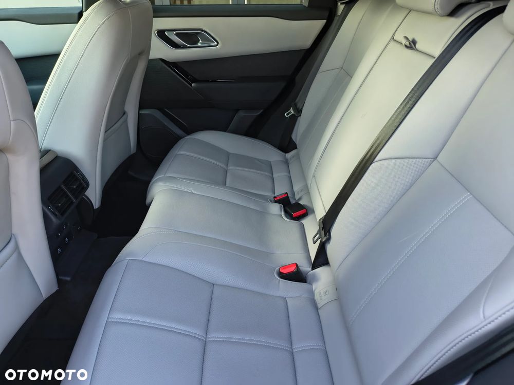 Land Rover Range Rover Velar 2.0 D200 mHEV S - 17