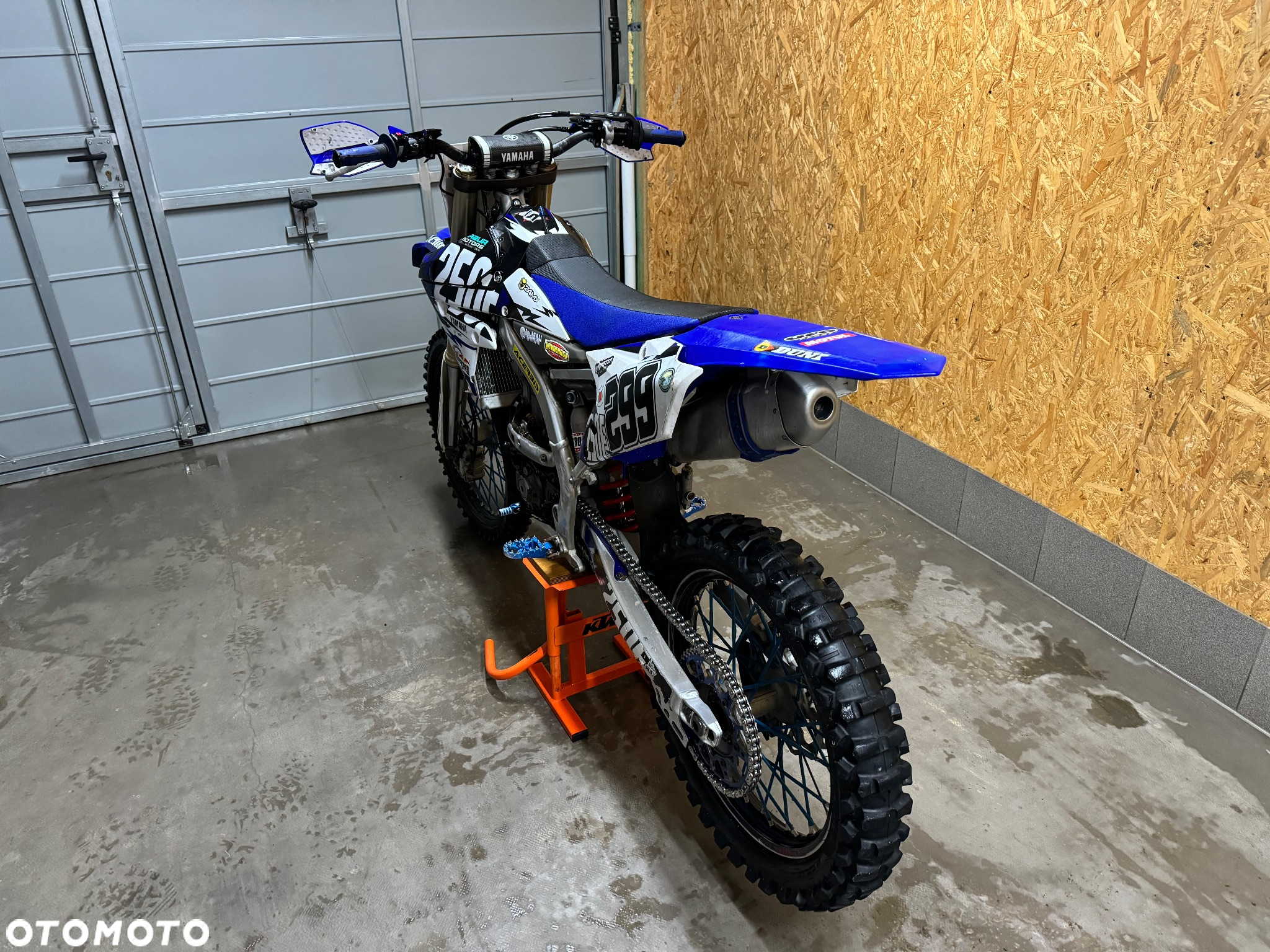 Yamaha YZ - 4