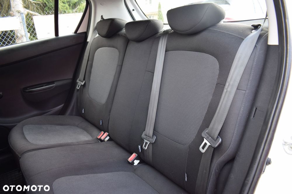 Hyundai i20 1.25 Comfort - 9