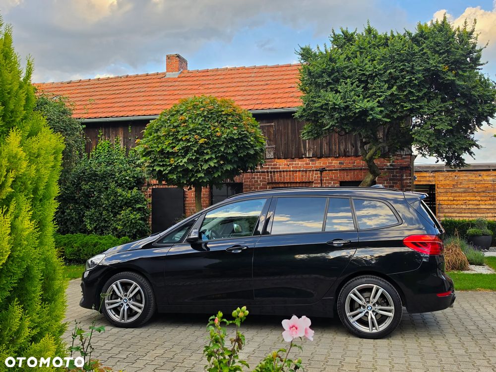 BMW Seria 2 220d - 7