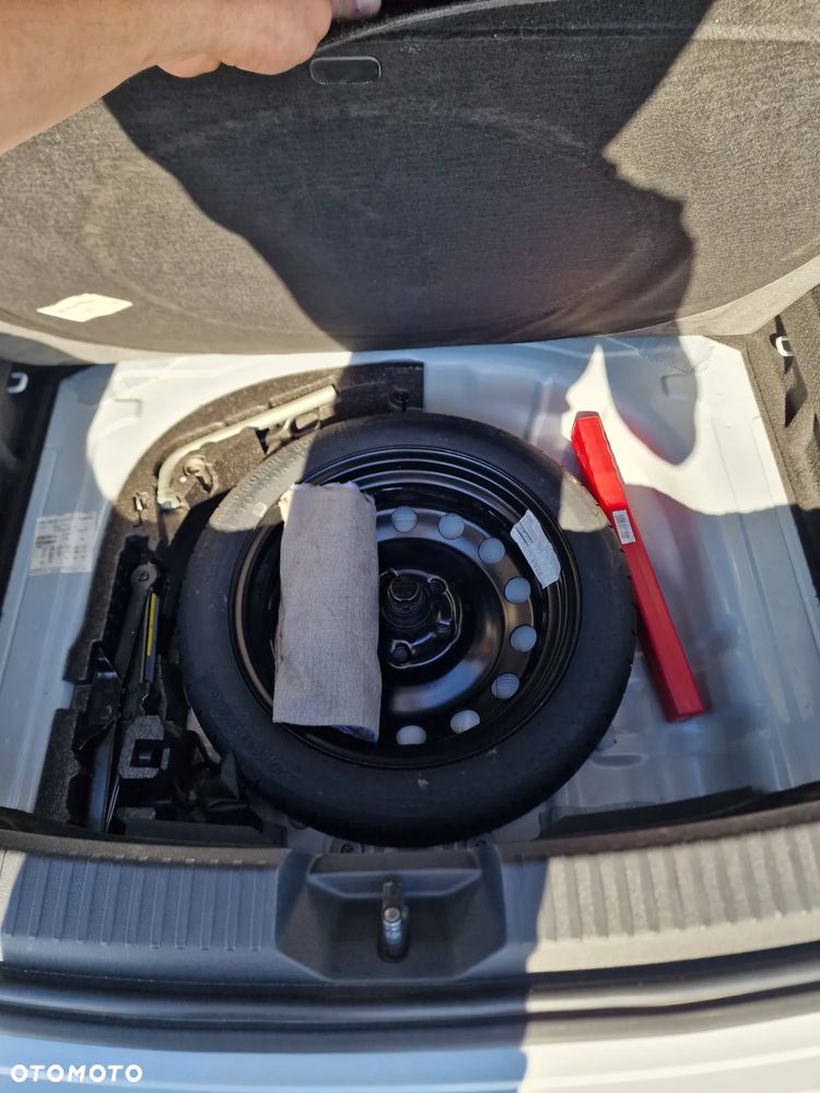 Seat Leon 1.6 TDI DPF Style - 29