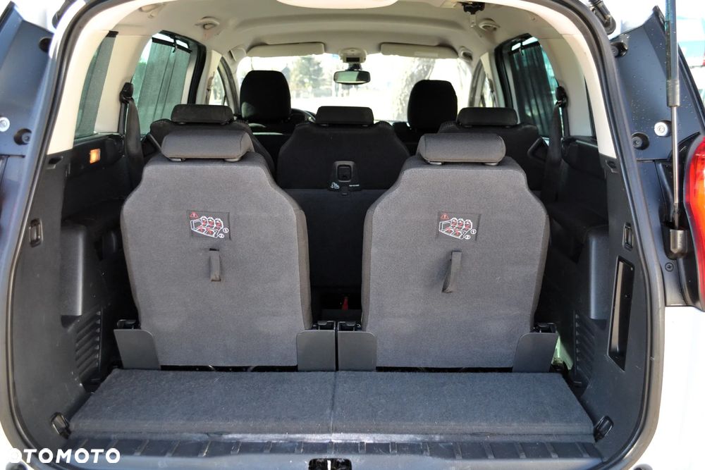 Peugeot 5008 2.0 HDi Active 7os - 12