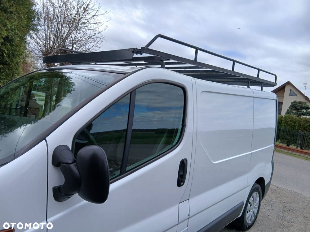Opel VIVARO - 16