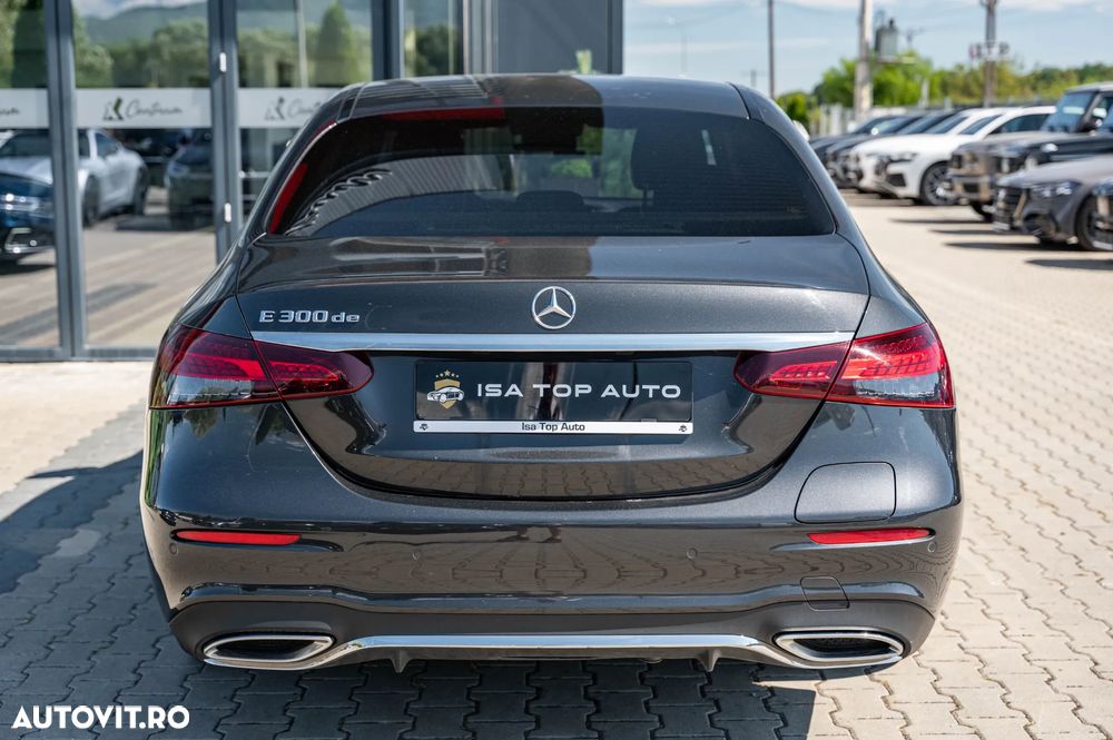 Mercedes-Benz E 300 de 9G-TRONIC AMG Line - 3
