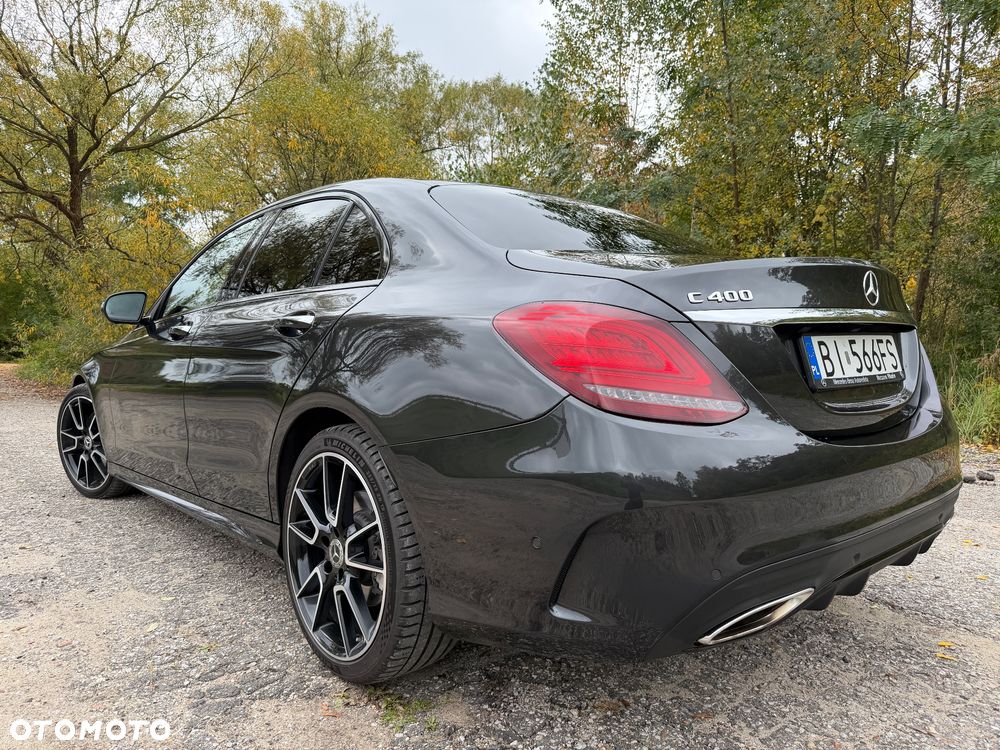 Mercedes-Benz Klasa C 400 4-Matic 9G-TRONIC - 3