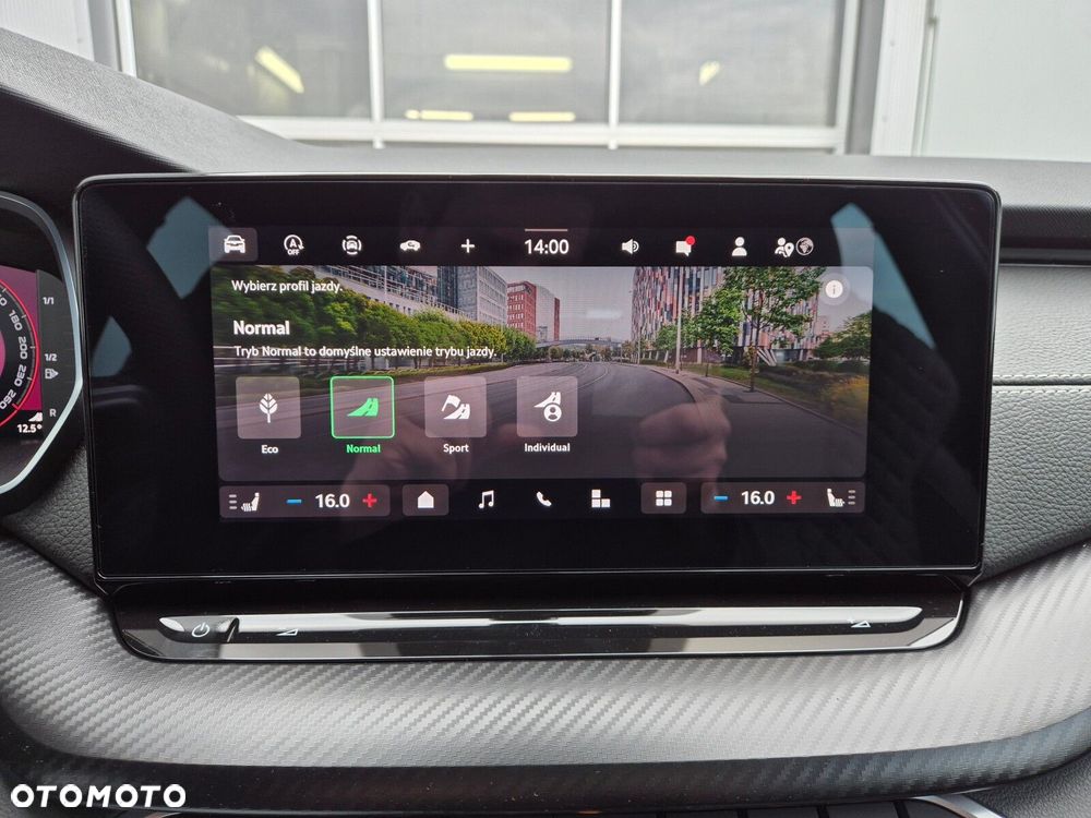 Skoda Octavia 1.5 TSI mHEV Sportline DSG - 33