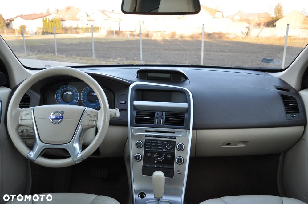 Volvo XC 60 - 12