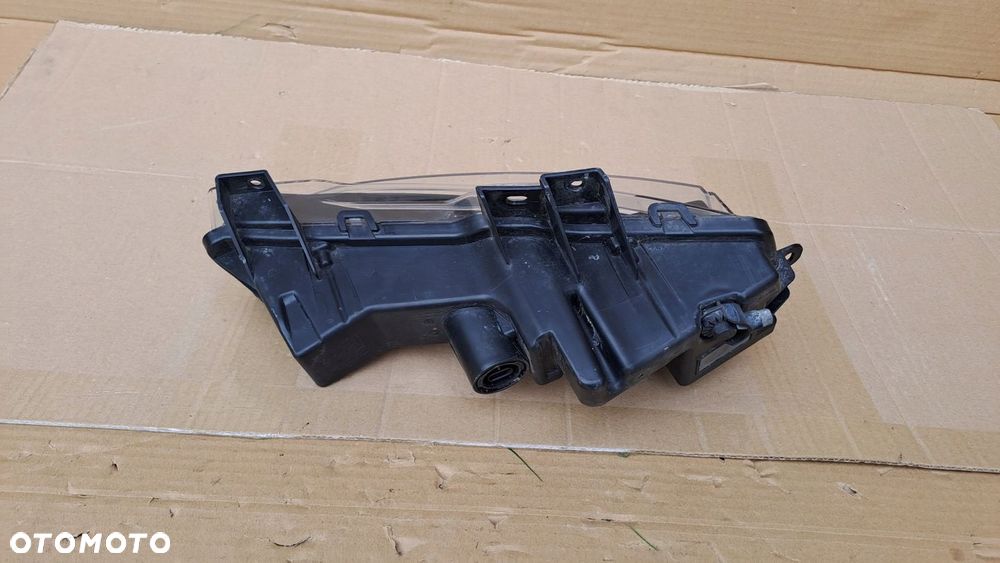 TESLA Y 3 LEWY HALOGEN PRZÓD PRZEDNI 1624797-00-A UŻYWANY - 5