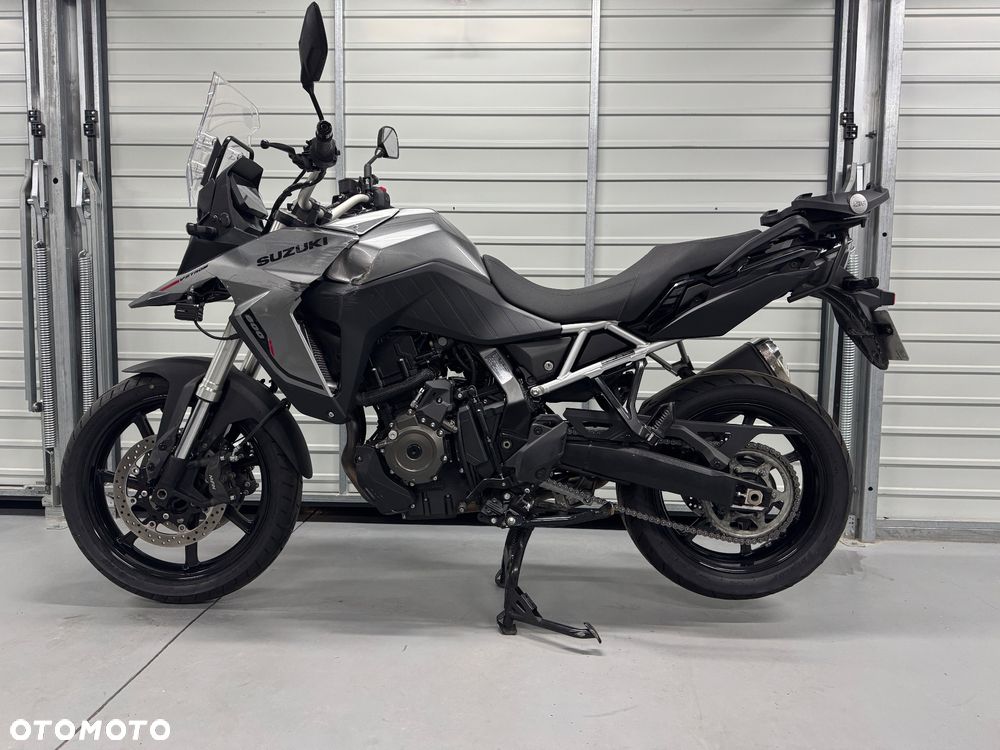 Suzuki V-STROM - 11