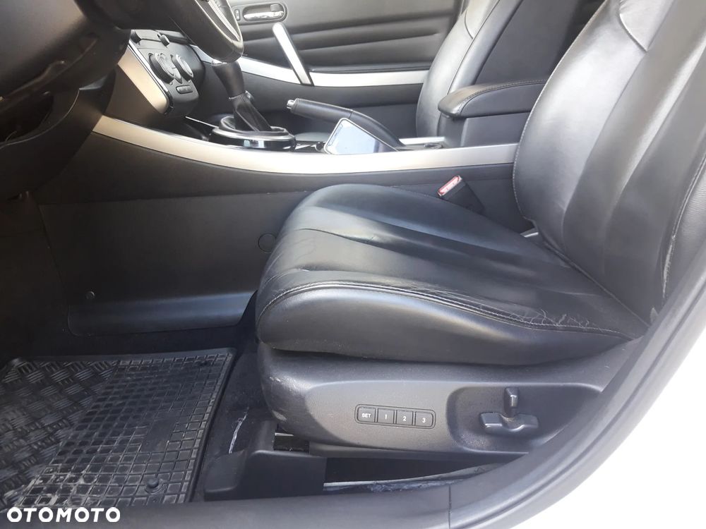 Mazda CX-7 2.2 CD Exclusive + - 9