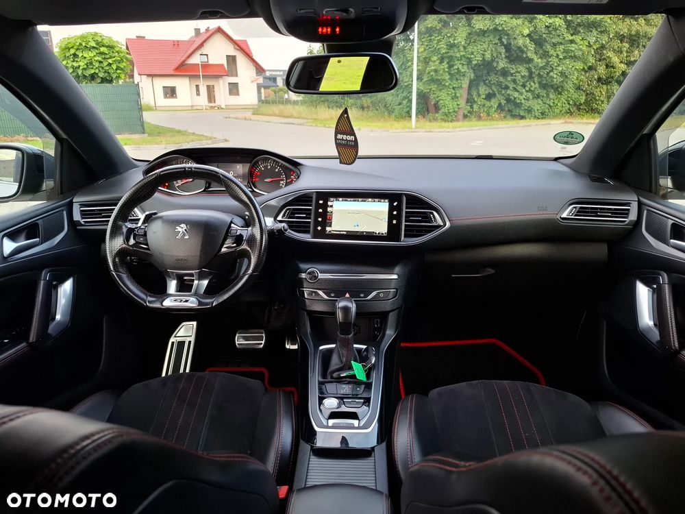 Peugeot 308 - 18