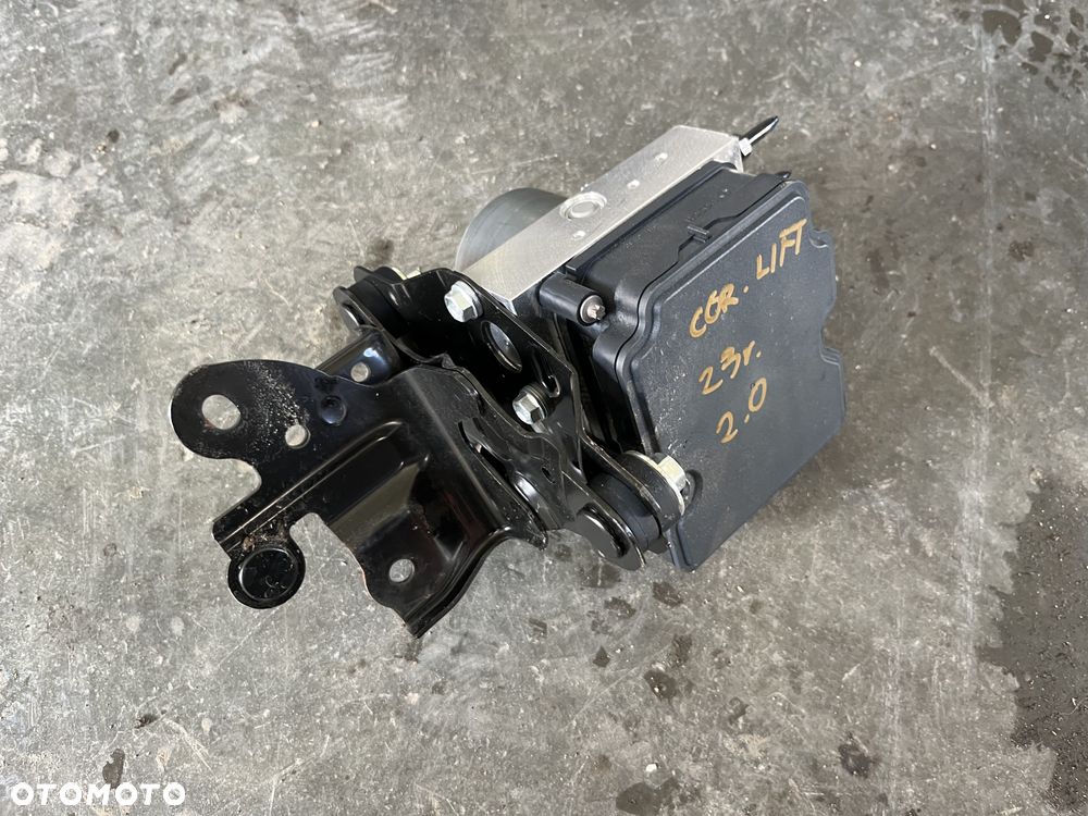 Pompa hamulcowa ABS Toyota Corolla E21 LIFT - 3