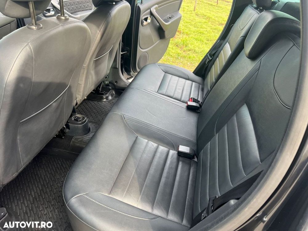 Dacia Duster 1.5 dCi 4WD Prestige jante 17" - 5