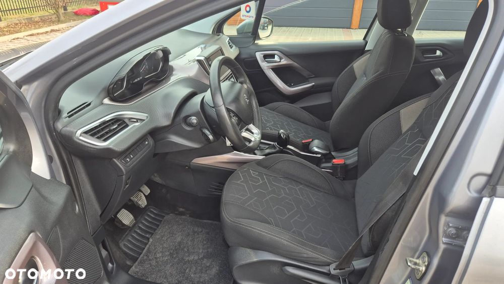 Peugeot 2008 PureTech 82 Access - 5