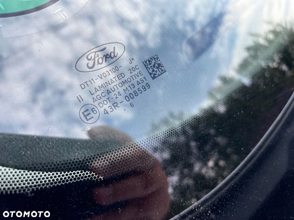 Ford Tourneo Connect Grand - 38