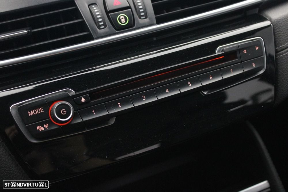 BMW 216 Gran Tourer d 7L Line Luxury Auto — fotografia 14