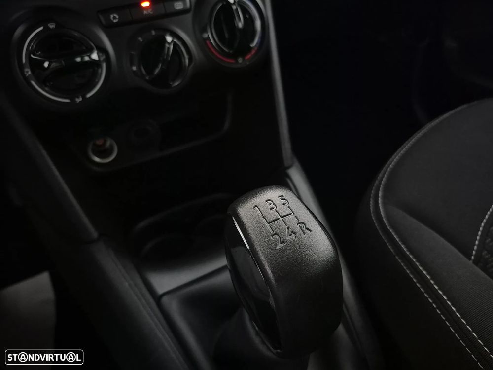 Peugeot 208 82 VTI Style - 10