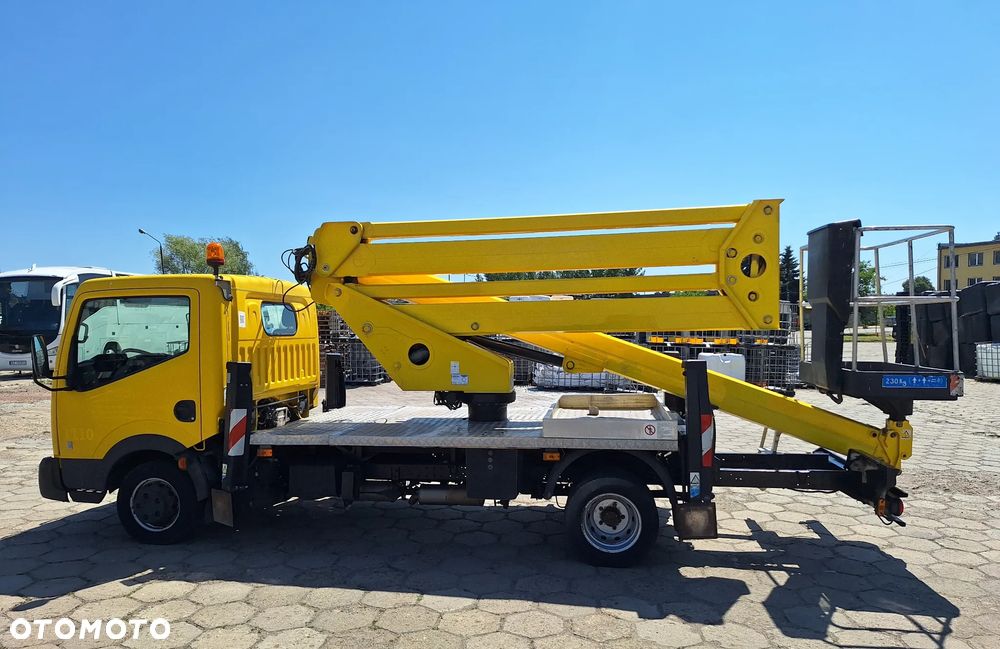 Nissan Cabstar - 8