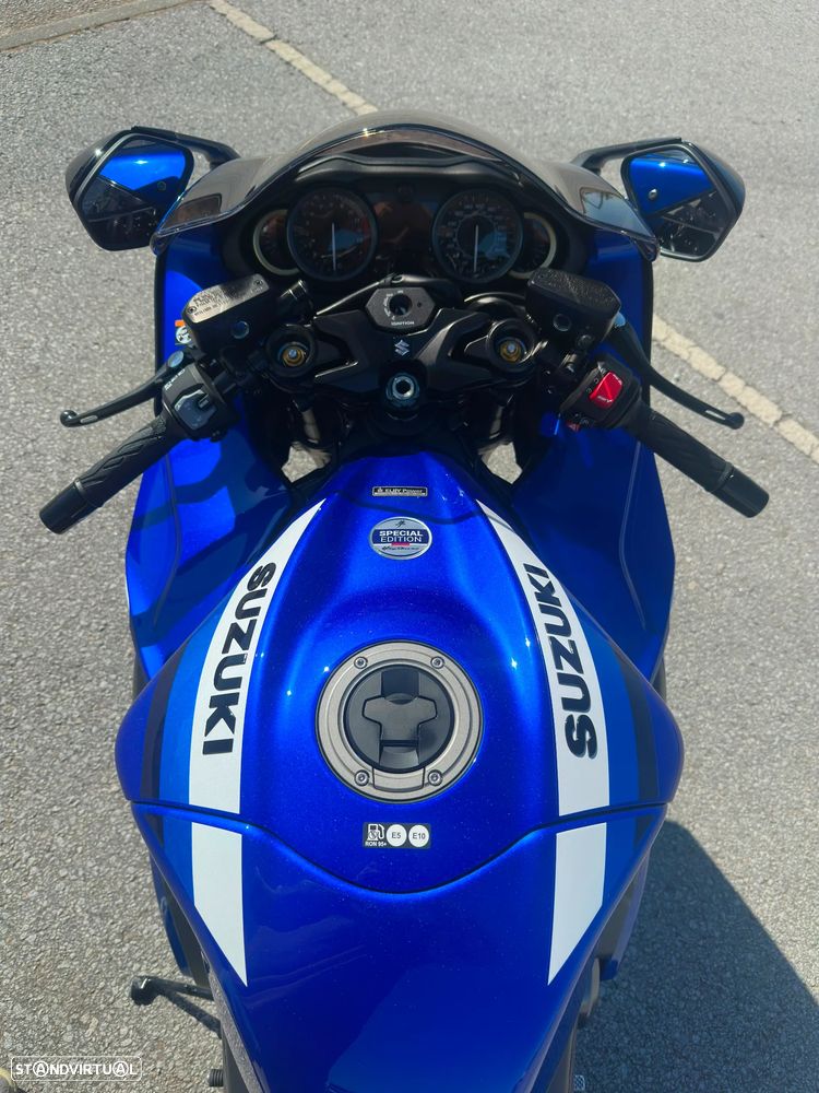 Suzuki Hayabusa 1300 SPECIAL EDITION - 4