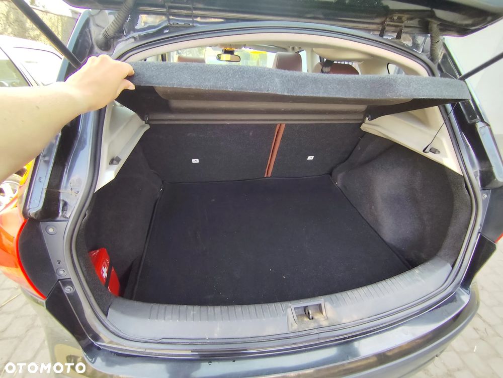 Nissan Qashqai 2.0 Tekna Premium - 11