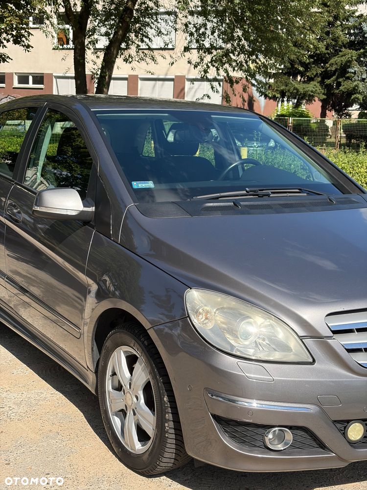 Mercedes-Benz Klasa B - 2